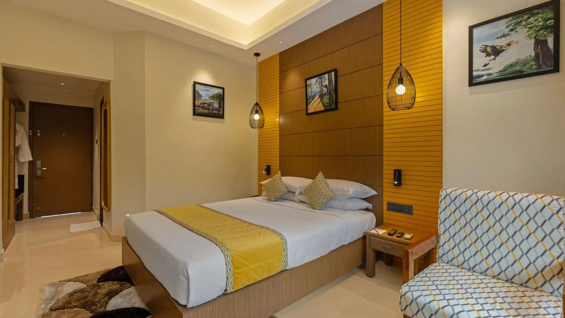 Sterling Munnar Hotel 4*,