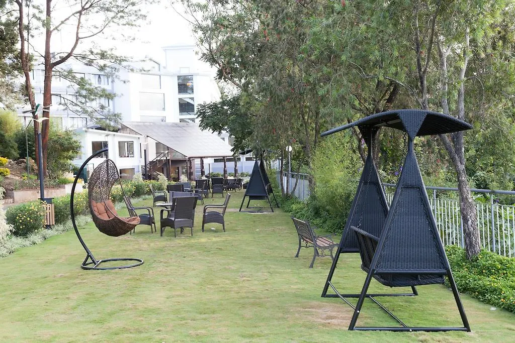 Sterling Munnar Hotel Resort